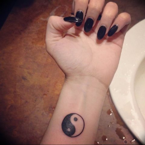 Photo Yin Yang Wrist Tattoo 15 07 2019 019 Yin Yang Wrist Tattoo