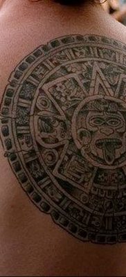 01.09.2018 №021 – tattoo headphones – a photo Aztec tattoos – tattoovalue.net