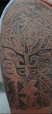 01.09.2018 №032 – tattoo headphones – a photo Aztec tattoos – tattoovalue.net