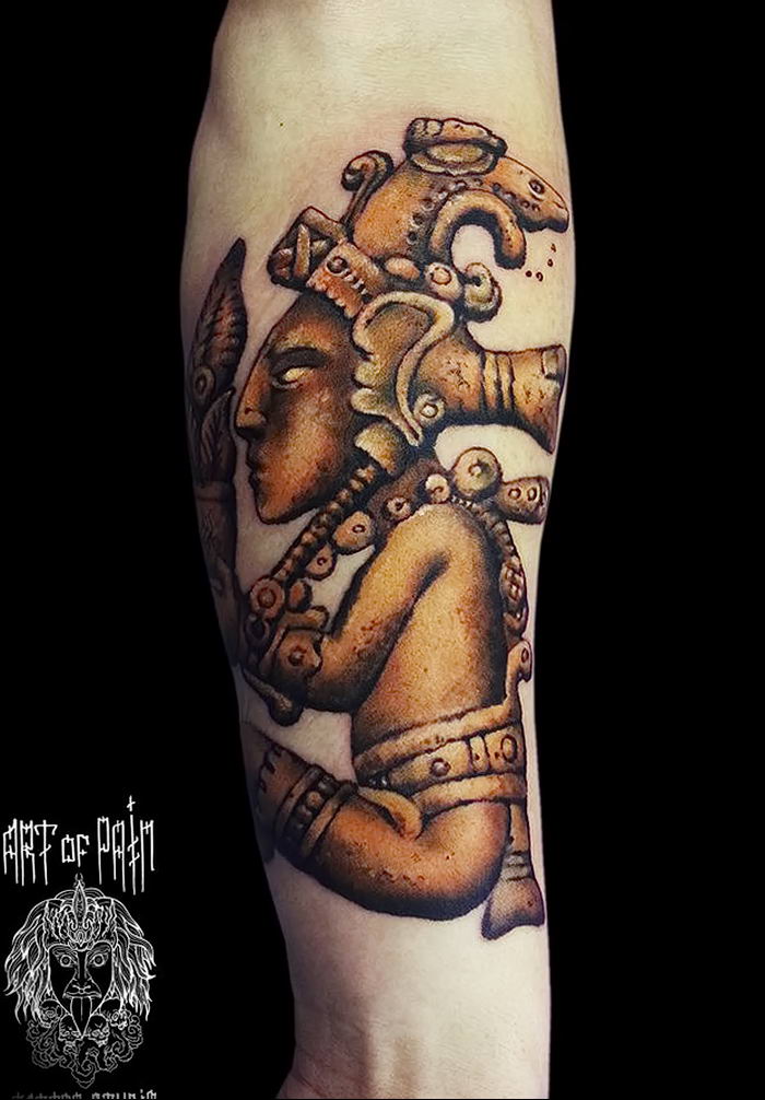 01.09.2018 №019 - tattoo headphones - a photo Aztec tattoos - tattoovalue.net