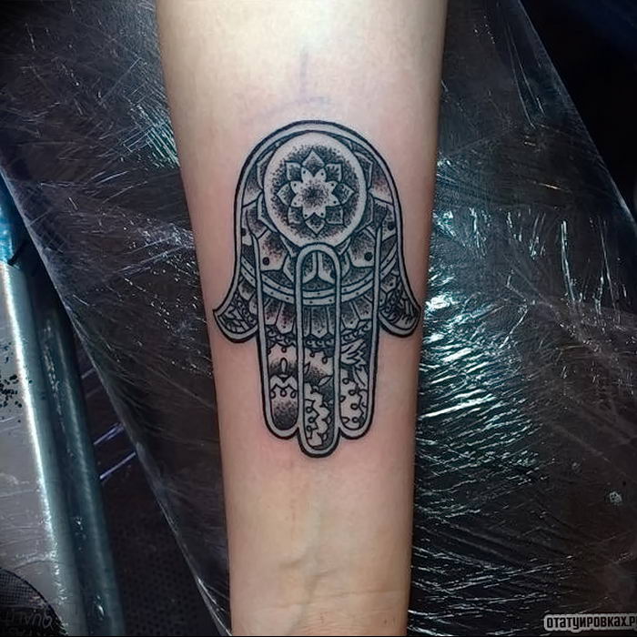 Photo of an example of a drawing of a tattoo with an amulet 01.09.2018 №011 - tattoovalue.net