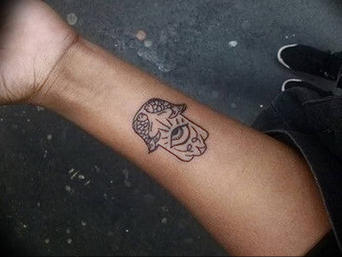 Photo of an example of a drawing of a tattoo with an amulet 01.09.2018 №160 - tattoovalue.net