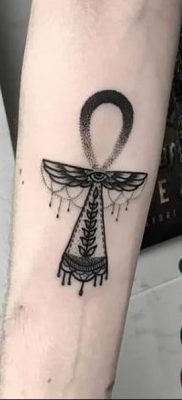 Photo of an example of a drawing of a tattoo with an amulet 01.09.2018 №162 – tattoovalue.net