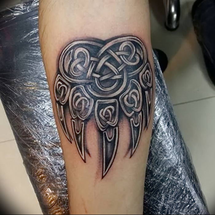 Photo of an example of a drawing of a tattoo with an amulet 01.09.2018 №171 - tattoovalue.net
