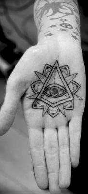 Photo of an example of a drawing of a tattoo with an amulet 01.09.2018 №182 – tattoovalue.net