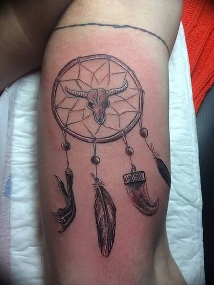 Photo of an example of a drawing of a tattoo with an amulet 01.09.2018 №201 - tattoovalue.net
