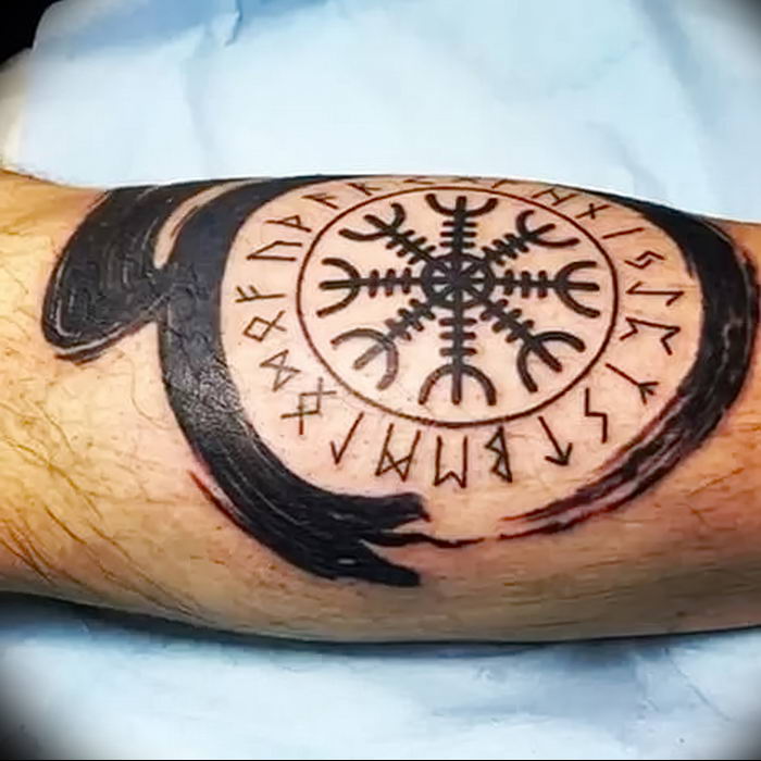 Photo of an example of a drawing of a tattoo with an amulet 01.09.2018 №217 - tattoovalue.net