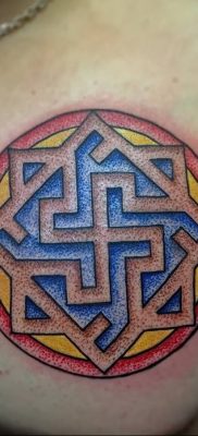 Photo of an example of a drawing of a tattoo with an amulet 01.09.2018 №221 – tattoovalue.net