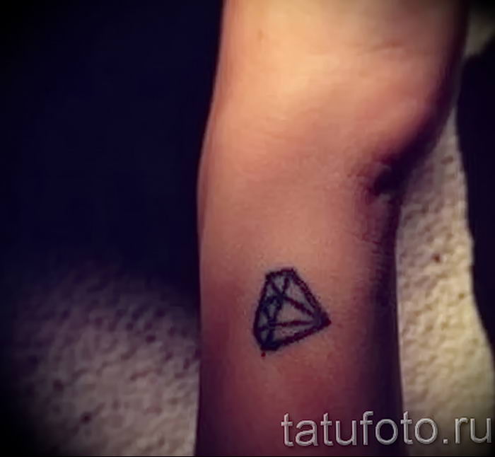 Photo tattoo diamond от 08.09.2018 №232 - drawing example - tattoovalue.net