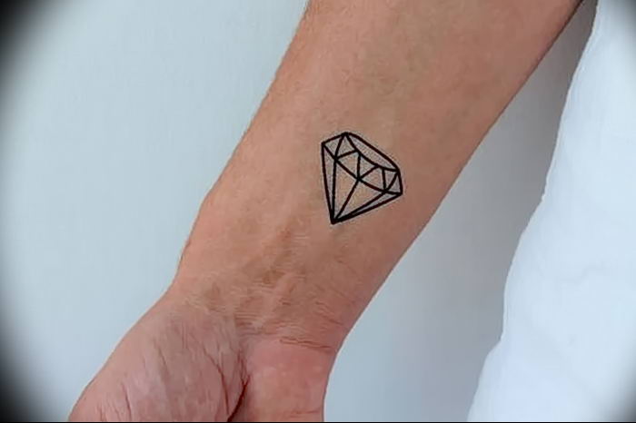 Photo tattoo diamond от 08.09.2018 №243 - drawing example - tattoovalue.net