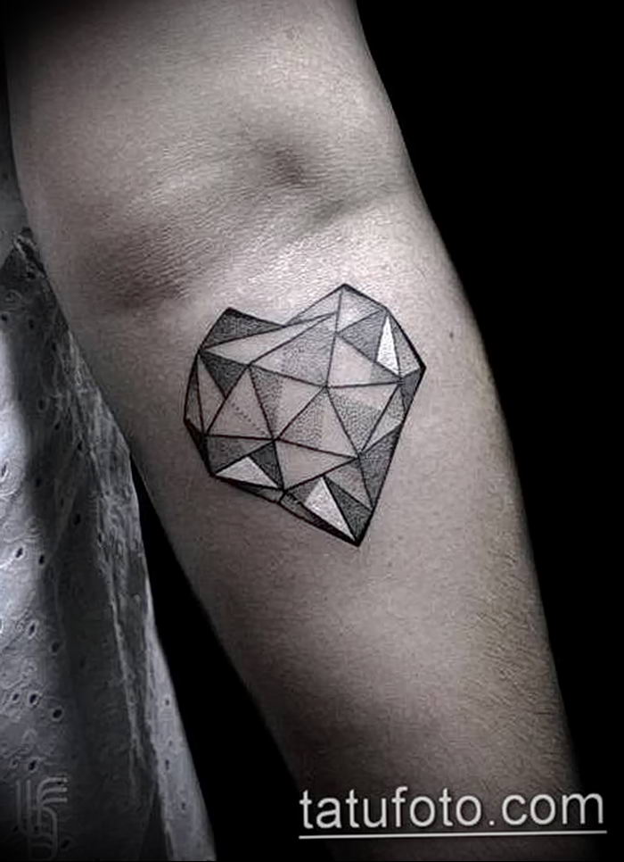Photo tattoo diamond от 08.09.2018 №260 - drawing example - tattoovalue.net