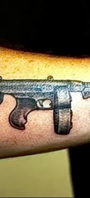 photo tattoo assault rifle tattoo от 05.09.2018 №056 – drawing example – tattoovalue.net