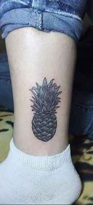 photo tattoo pineapple от 10.09.2018 №013 – example of drawing a tattoo – tattoovalue.net