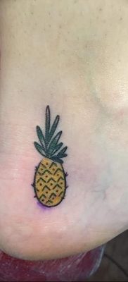 photo tattoo pineapple от 10.09.2018 №017 – example of drawing a tattoo – tattoovalue.net
