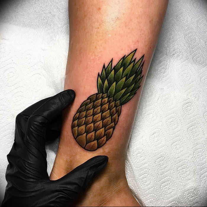 photo tattoo pineapple от 10.09.2018 №039 - example of drawing a tattoo - tattoovalue.net