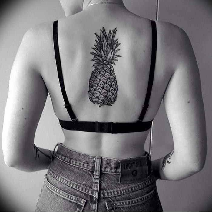 photo tattoo pineapple от 10.09.2018 №060 - example of drawing a tattoo - tattoovalue.net