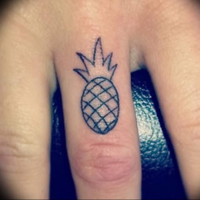 photo tattoo pineapple от 10.09.2018 №062 - example of drawing a tattoo - tattoovalue.net