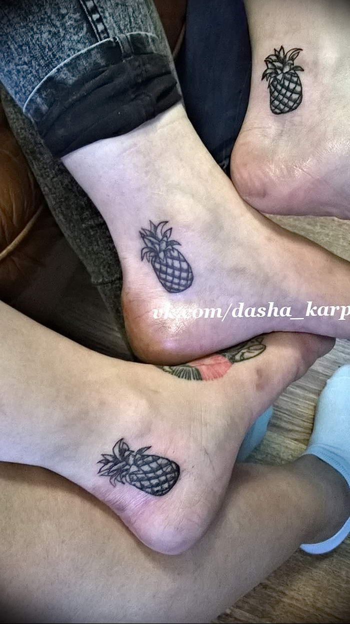 photo tattoo pineapple от 10.09.2018 №076 - example of drawing a tattoo - tattoovalue.net