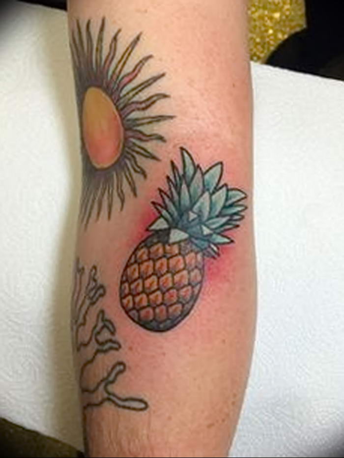 photo tattoo pineapple от 10.09.2018 №087 - example of drawing a tattoo - tattoovalue.net