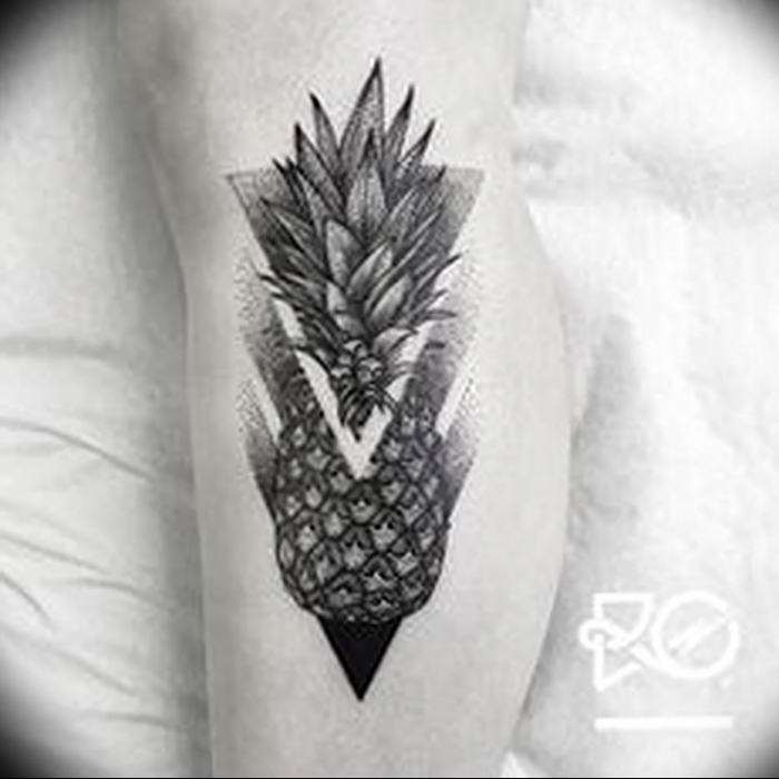 photo tattoo pineapple от 10.09.2018 №089 - example of drawing a tattoo - tattoovalue.net