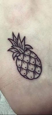 photo tattoo pineapple от 10.09.2018 №111 – example of drawing a tattoo – tattoovalue.net