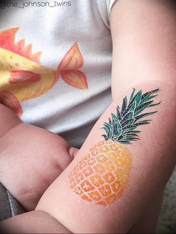 photo tattoo pineapple от 10.09.2018 №116 - example of drawing a tattoo - tattoovalue.net