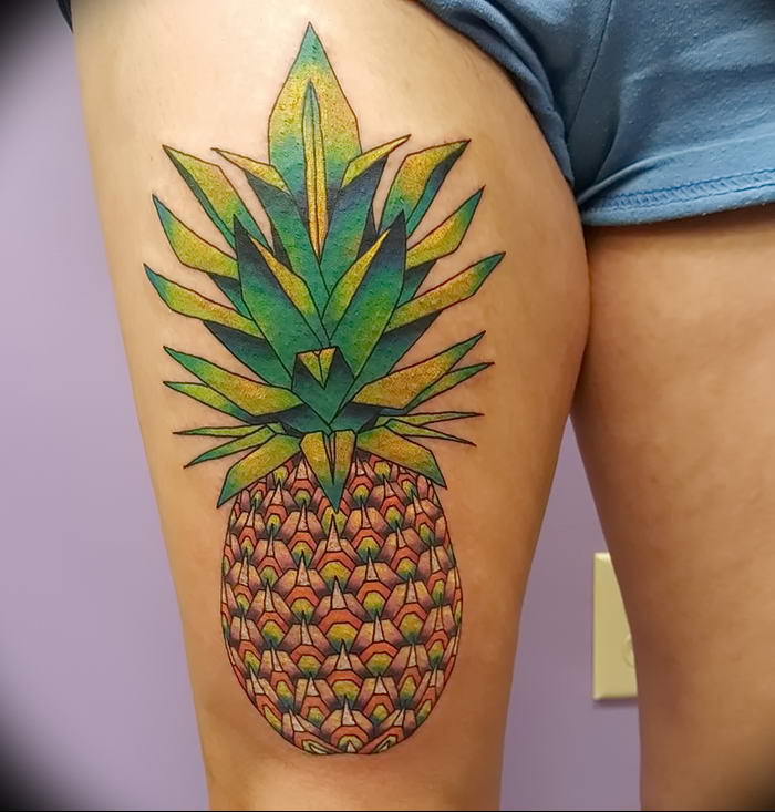 photo tattoo pineapple от 10.09.2018 №117 - example of drawing a tattoo - tattoovalue.net