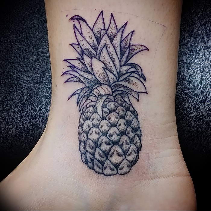 photo tattoo pineapple от 10.09.2018 №118 - example of drawing a tattoo - tattoovalue.net