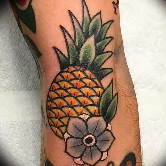 photo tattoo pineapple от 10.09.2018 №119 - example of drawing a tattoo - tattoovalue.net
