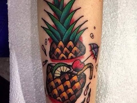 photo tattoo pineapple от 10.09.2018 №144 - example of drawing a tattoo - tattoovalue.net