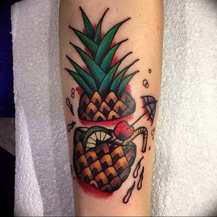 photo tattoo pineapple от 10.09.2018 №144 - example of drawing a tattoo - tattoovalue.net