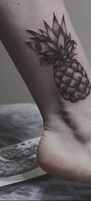 photo tattoo pineapple от 10.09.2018 №146 – example of drawing a tattoo – tattoovalue.net