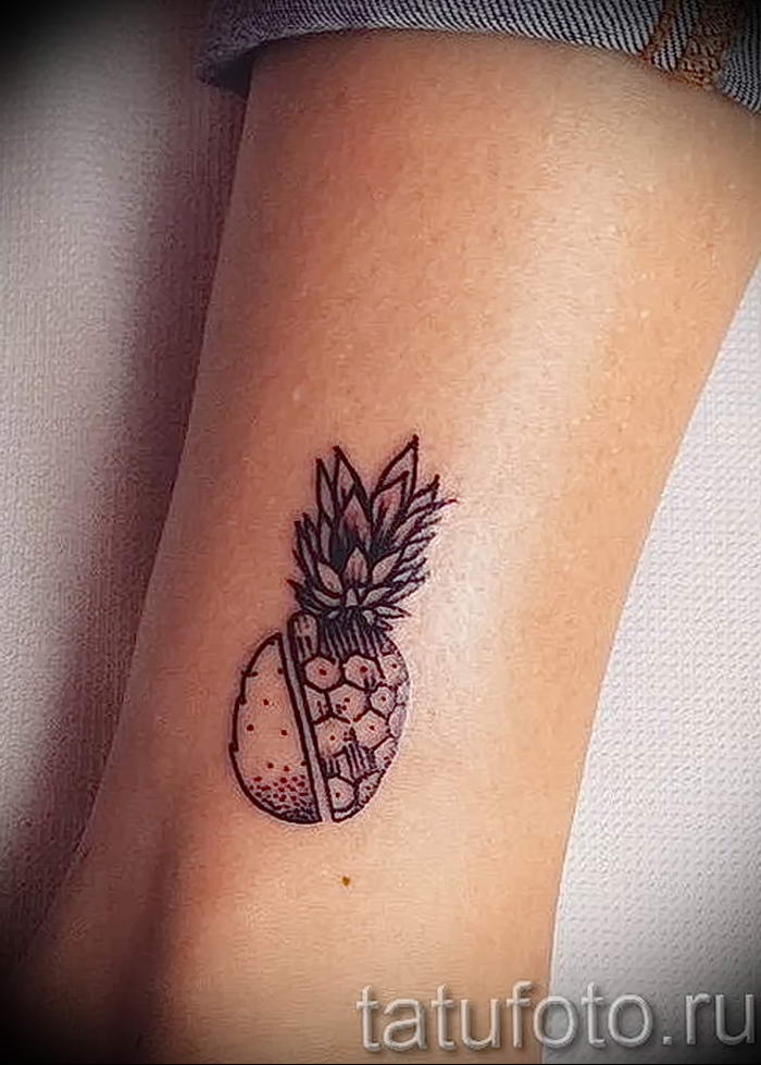 photo tattoo pineapple от 10.09.2018 №157 - example of drawing a tattoo - tattoovalue.net