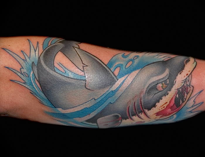 photo tattoo shark от 25.09.2018 №240 - drawing of the predator of the seas - tattoovalue.net