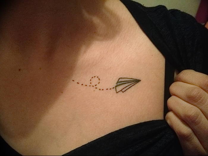 Photo tattoo paper airplane 16.10.2018 №052 - an example of a tattoo design - tattoovalue.net
