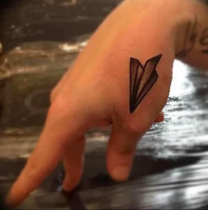 Photo tattoo paper airplane 16.10.2018 №062 - an example of a tattoo design - tattoovalue.net