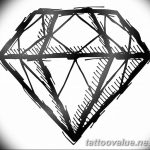 Hand drawn diamond symbol