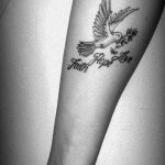 photo tattoo dove 29.11.2018 №007 - example of a tattoo with a dove - tattoovalue.net