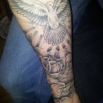 photo tattoo dove 29.11.2018 №084 - example of a tattoo with a dove - tattoovalue.net
