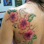 photo tattoo hibiscus 29.11.2018 №043 - flower hibiscus tattoo drawing - tattoovalue.net