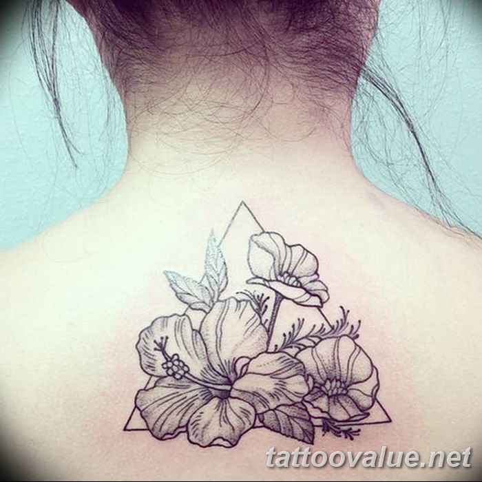 photo tattoo hibiscus 29.11.2018 №076 - flower hibiscus tattoo drawing - tattoovalue.net