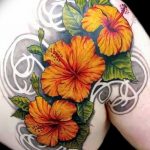photo tattoo hibiscus 29.11.2018 №107 - flower hibiscus tattoo drawing - tattoovalue.net