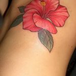 photo tattoo hibiscus 29.11.2018 №114 - flower hibiscus tattoo drawing - tattoovalue.net