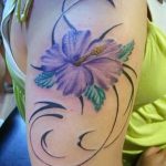 photo tattoo hibiscus 29.11.2018 №136 - flower hibiscus tattoo drawing - tattoovalue.net