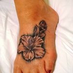 photo tattoo hibiscus 29.11.2018 №146 - flower hibiscus tattoo drawing - tattoovalue.net