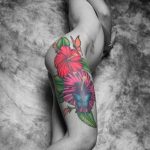 photo tattoo hibiscus 29.11.2018 №209 - flower hibiscus tattoo drawing - tattoovalue.net