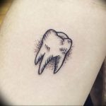 photo tattoo tooth 29.12.2018 №057 - going for a tooth tattoo - tattoovalue.net