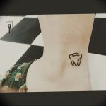 photo tattoo tooth 29.12.2018 №068 - going for a tooth tattoo - tattoovalue.net