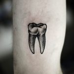 photo tattoo tooth 29.12.2018 №118 - going for a tooth tattoo - tattoovalue.net