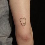 photo tattoo tooth 29.12.2018 №143 - going for a tooth tattoo - tattoovalue.net